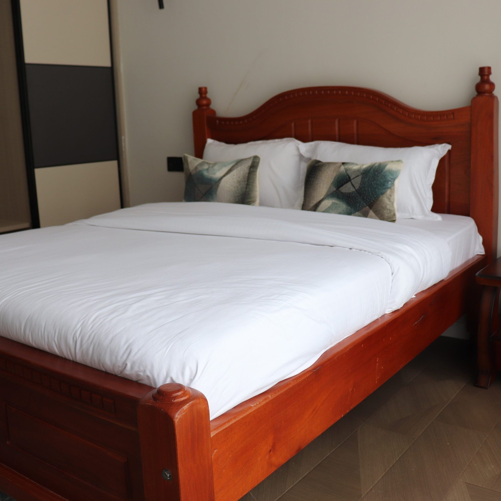 Apple Tree 2 Bedroom